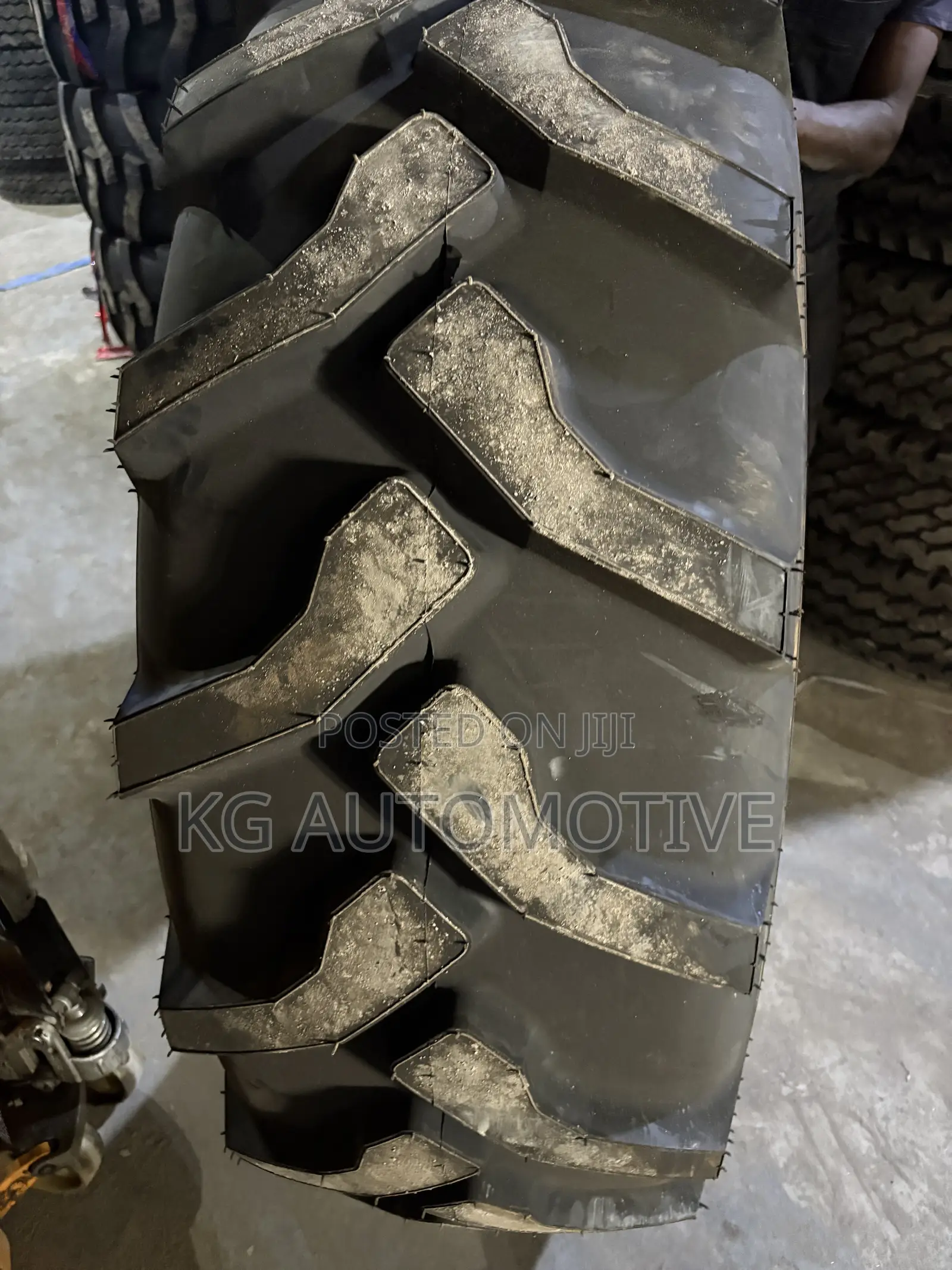 18.4-26 Tyre