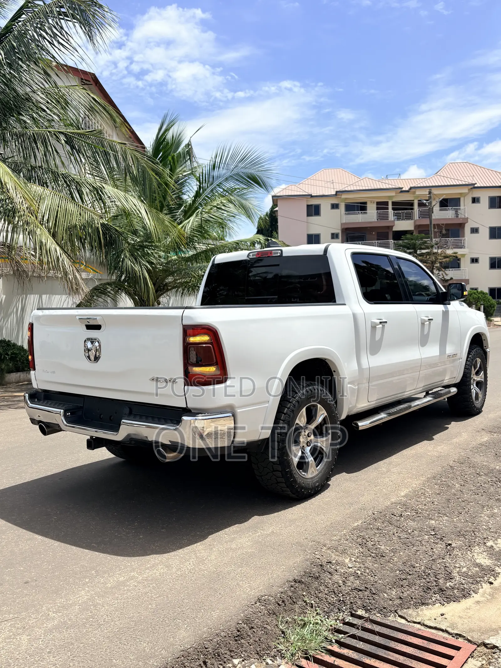 RAM 1500 2020 White