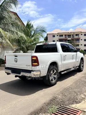 RAM 1500 2020 White