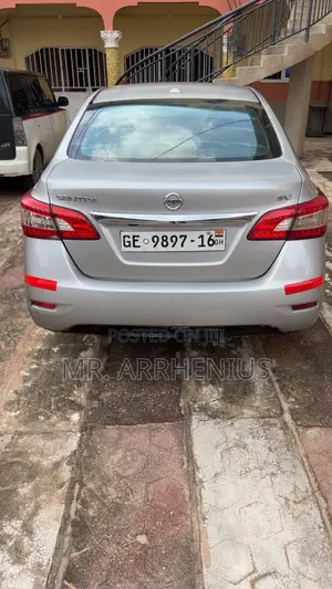 Nissan Sentra 2015 Silver