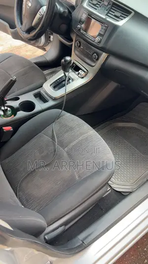 Nissan Sentra 2015 Silver