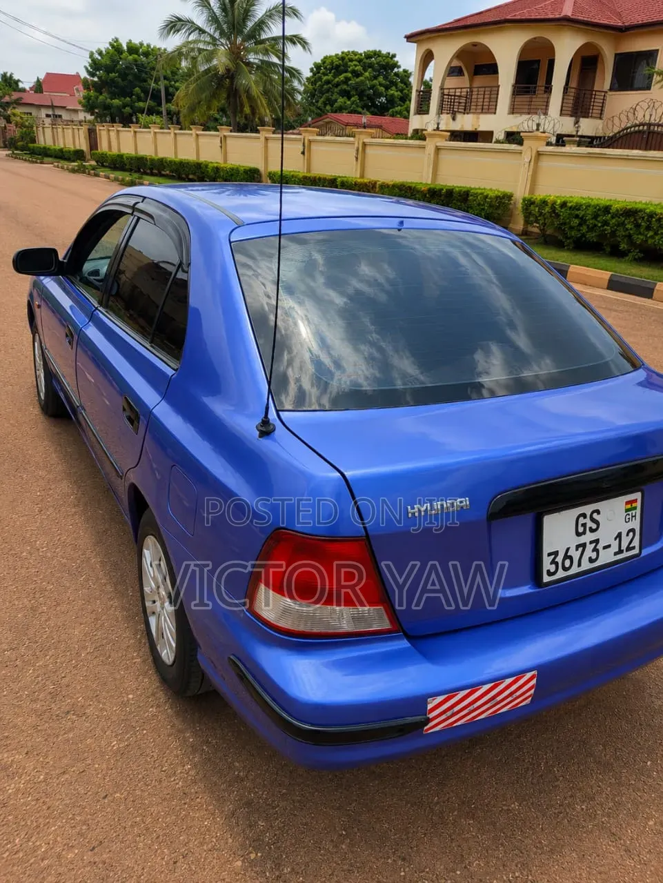 Hyundai Accent 2012 Blue
