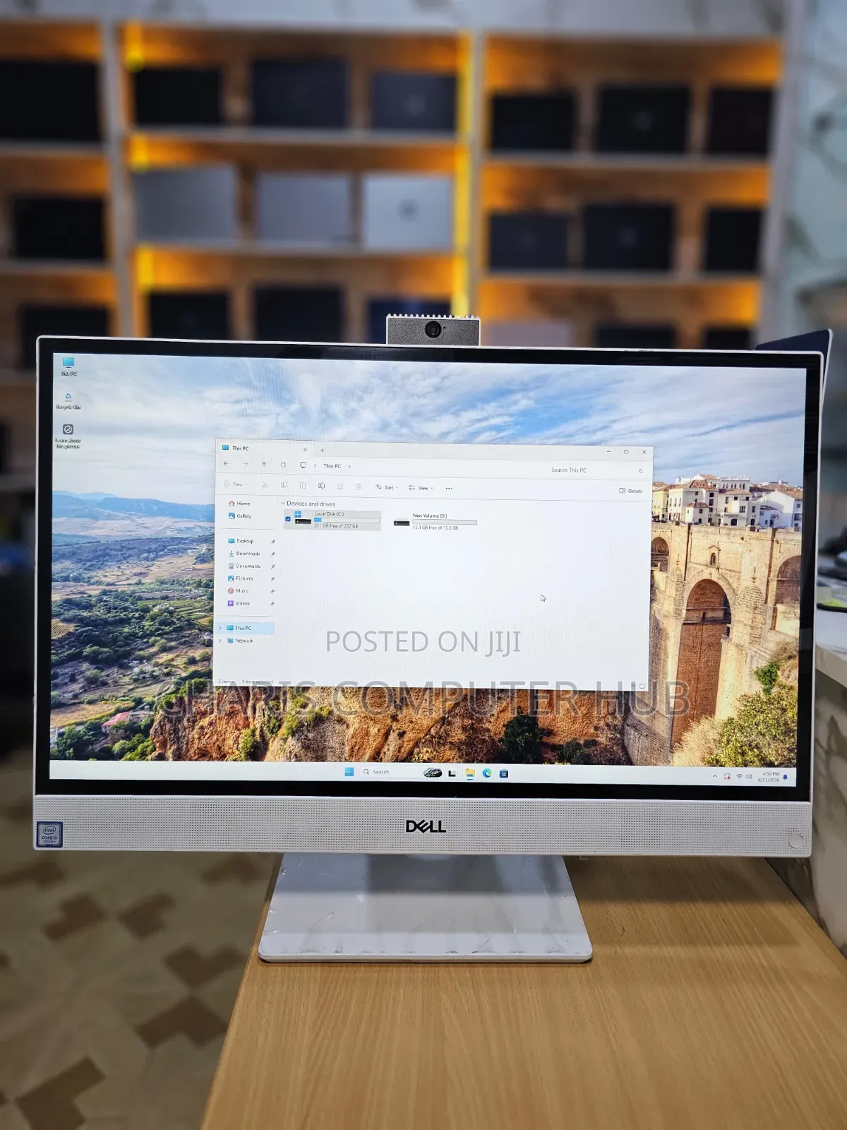 Desktop Computer Dell Inspiron 3000 8GB Intel Core i5 SSD 256GB