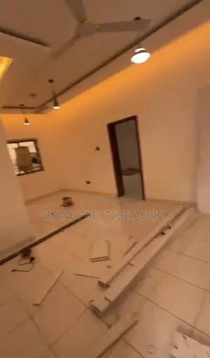 2bdrm Apartment in Grandprestige Africa, Lapaz for rent