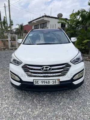 Hyundai Santa Fe 2015 White