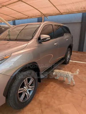 Toyota Fortuner 2.4 D AWD 2019 Beige