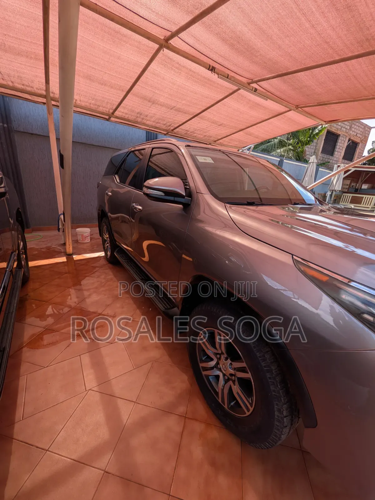 Toyota Fortuner 2.4 D AWD 2019 Beige