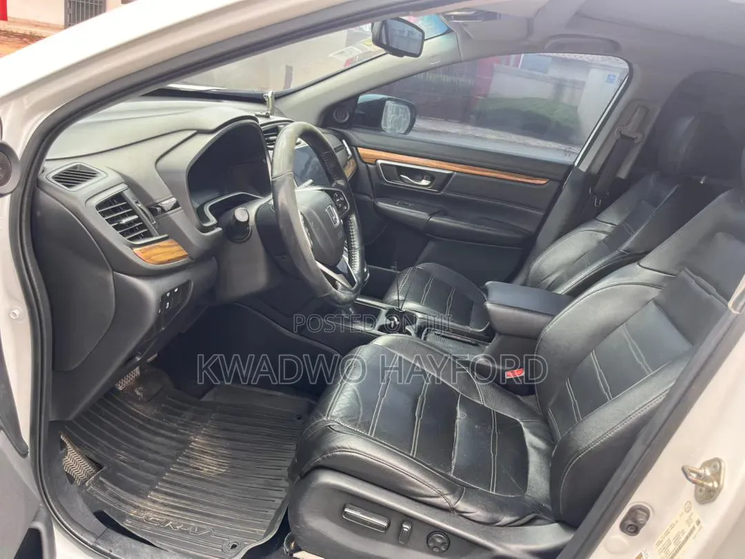 Honda CR-V 2019 White