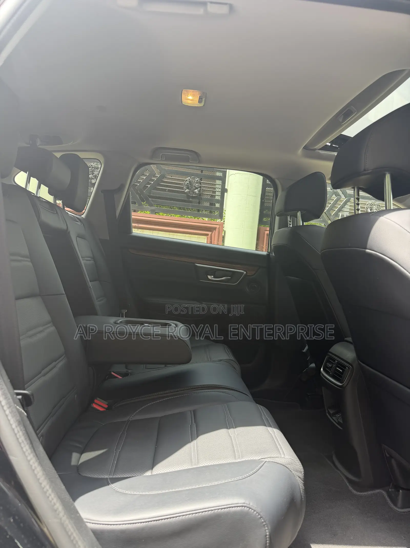 Honda CR-V Touring 4dr SUV AWD (1.5L 4cyl CVT) 2017 Black