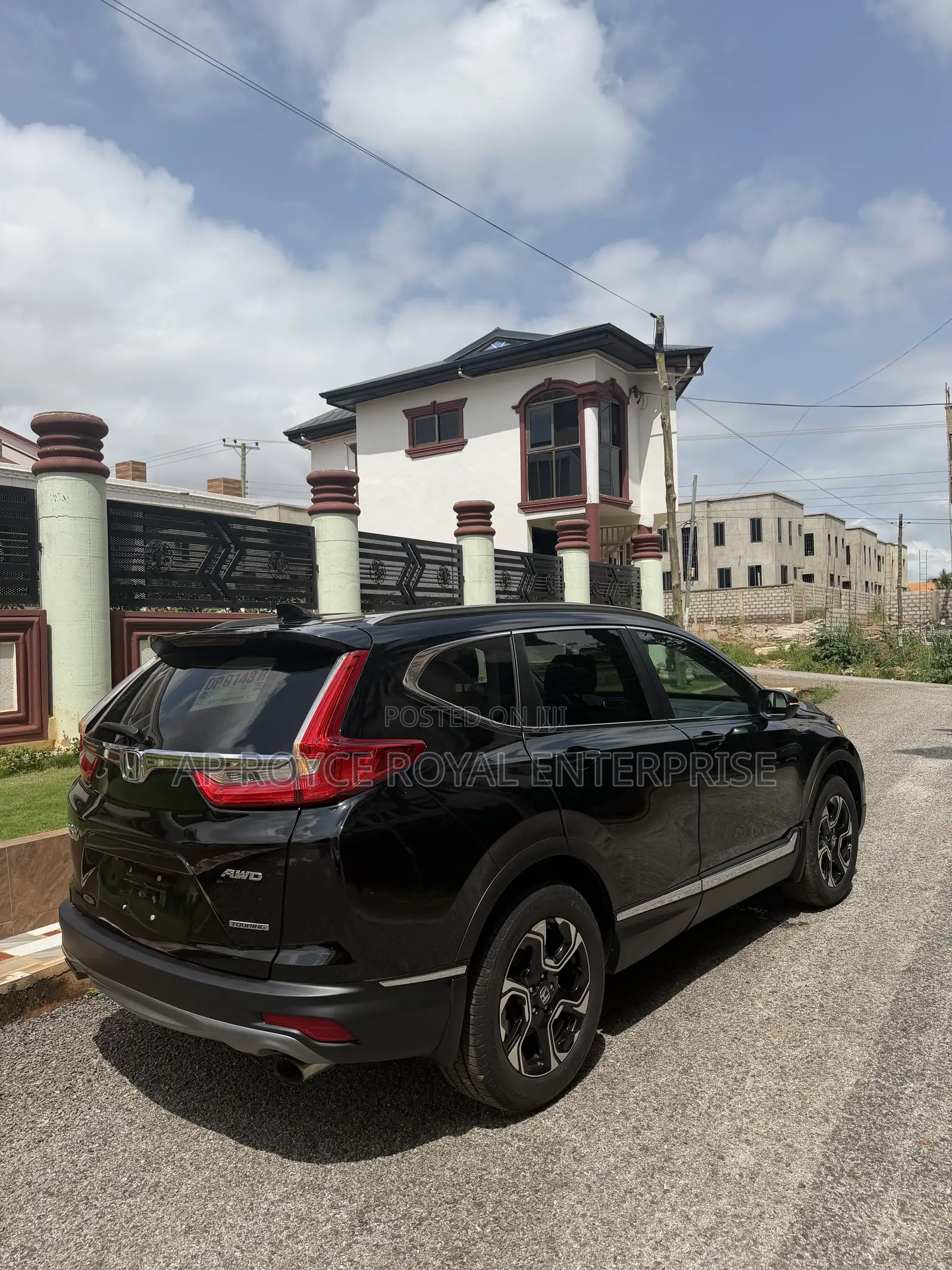 Honda CR-V Touring 4dr SUV AWD (1.5L 4cyl CVT) 2017 Black
