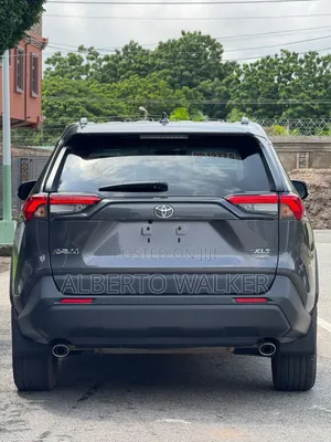 Toyota RAV4 2021 Black