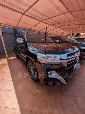 Toyota Land Cruiser 4.5 V8 VXR 2019 Black
