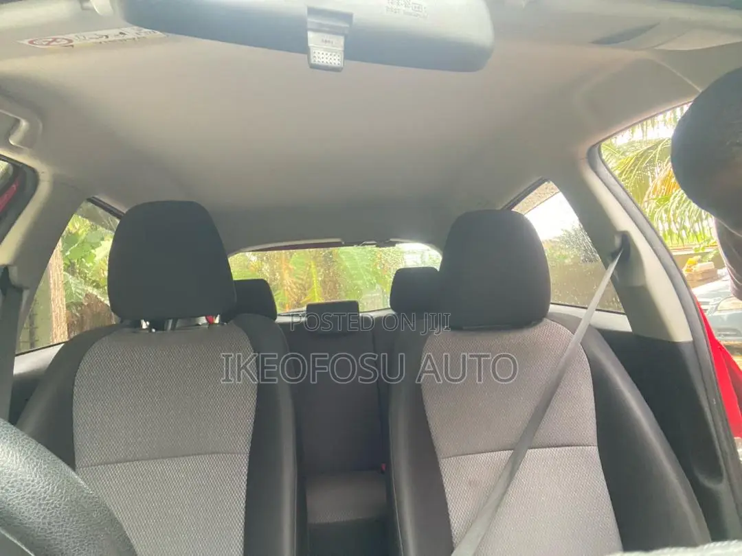 Toyota Vitz 2014 Red