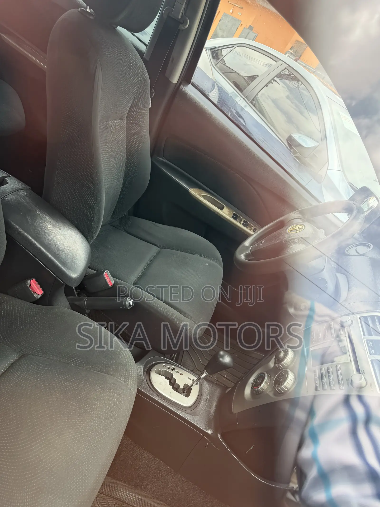 Toyota Yaris 2012
