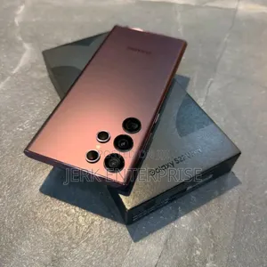 New Samsung Galaxy S22 Ultra 1 TB Pink