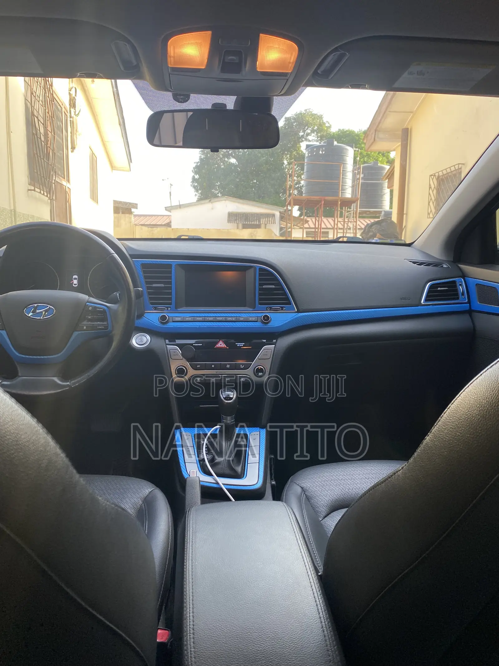 Hyundai Elantra SE Sedan FWD (2.0L 4cyl 6M) 2017 Blue