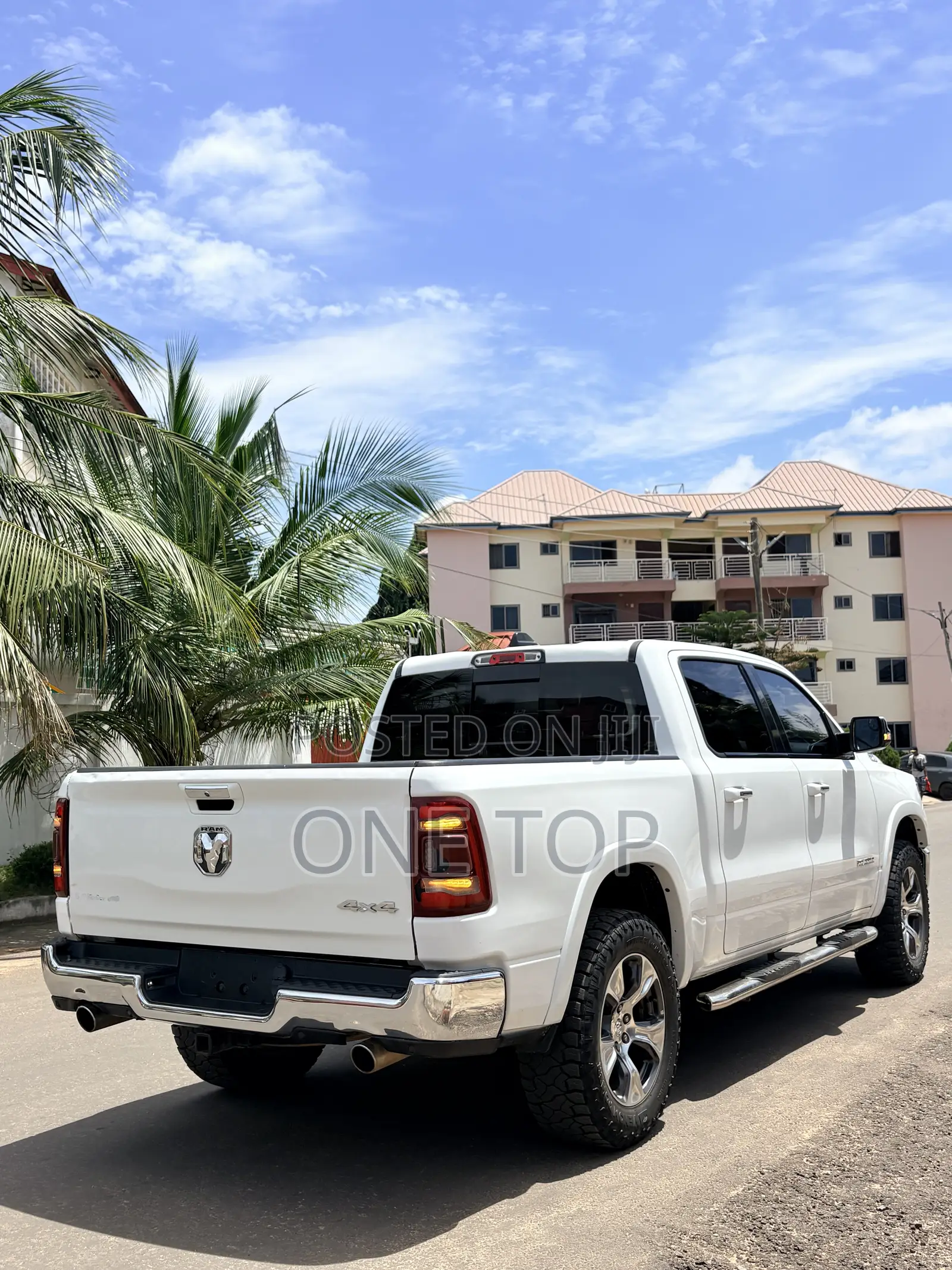 RAM 1500 2020 White