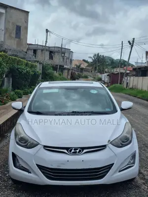 Hyundai Elantra Limited 4dr Sedan (1.8L 4cyl 6A) 2015 White