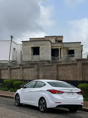 Hyundai Elantra Limited 4dr Sedan (1.8L 4cyl 6A) 2015 White