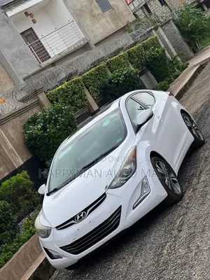 Hyundai Elantra Limited 4dr Sedan (1.8L 4cyl 6A) 2015 White