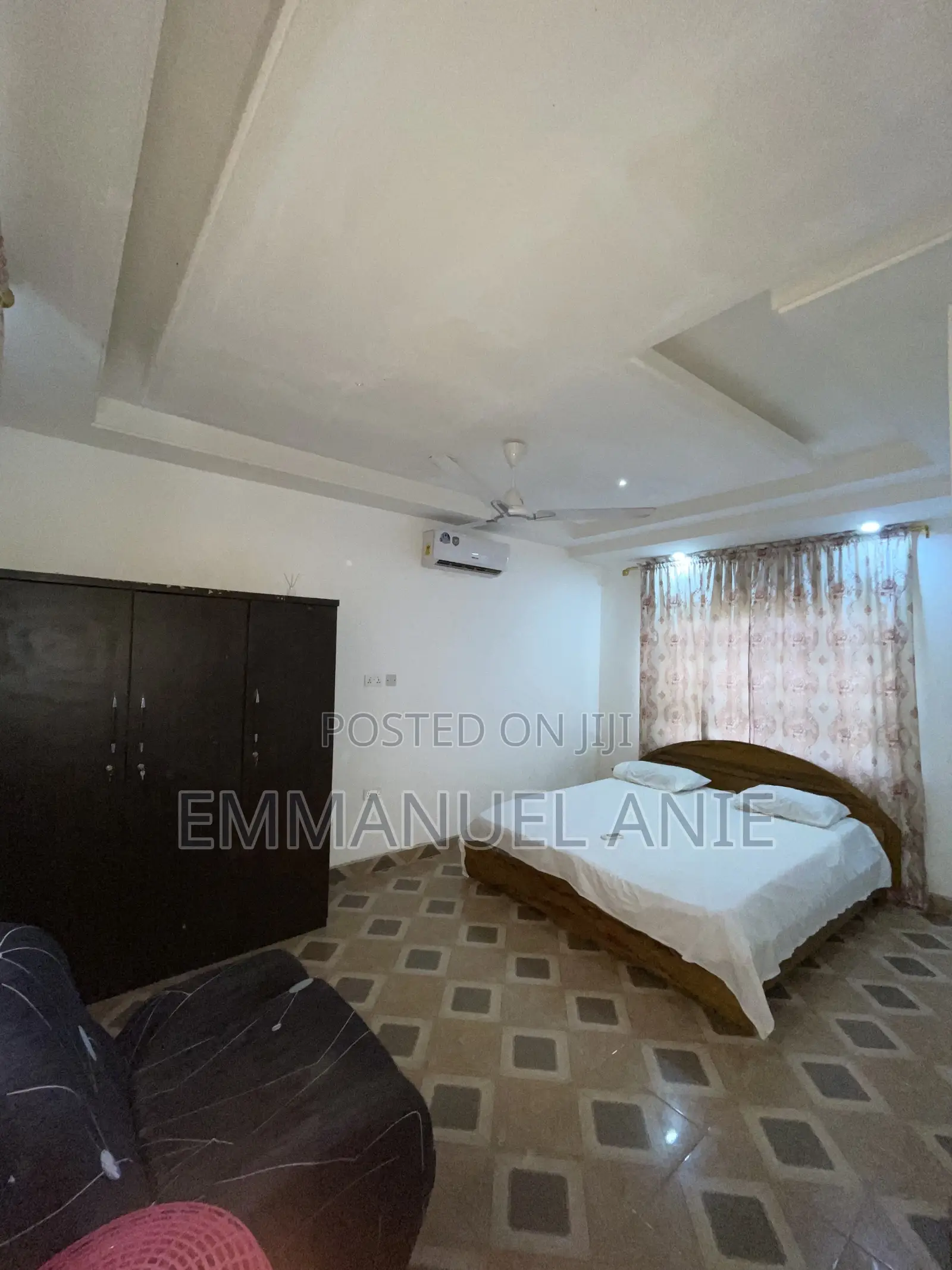 Fully Furnished Two Bedrooms Apartment (Ghc 500 Per Day)