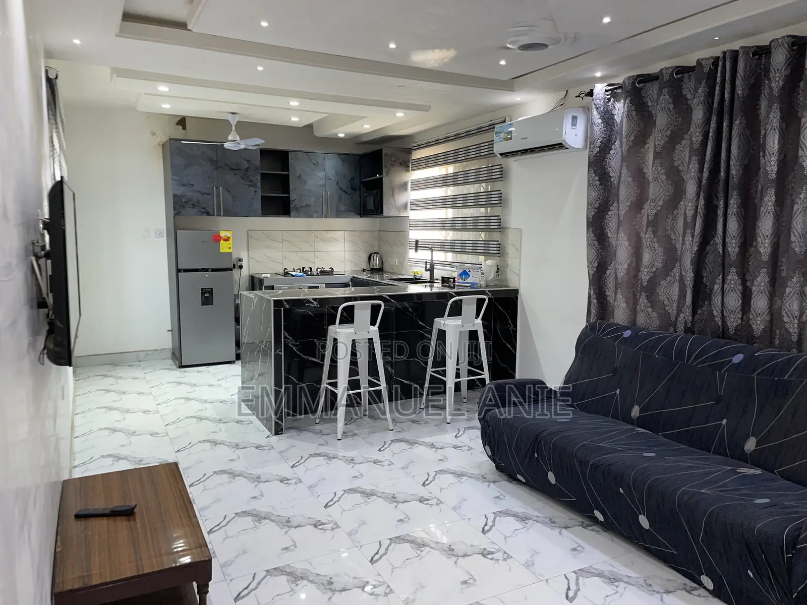 Fully Furnished Two Bedrooms Apartment (Ghc 500 Per Day)