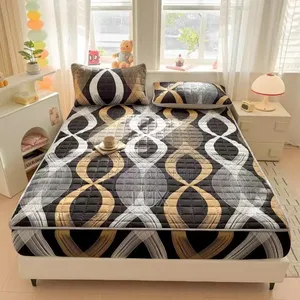 Waterproof Fitted Bedsheet – Soft, Breathable Mattress Protector