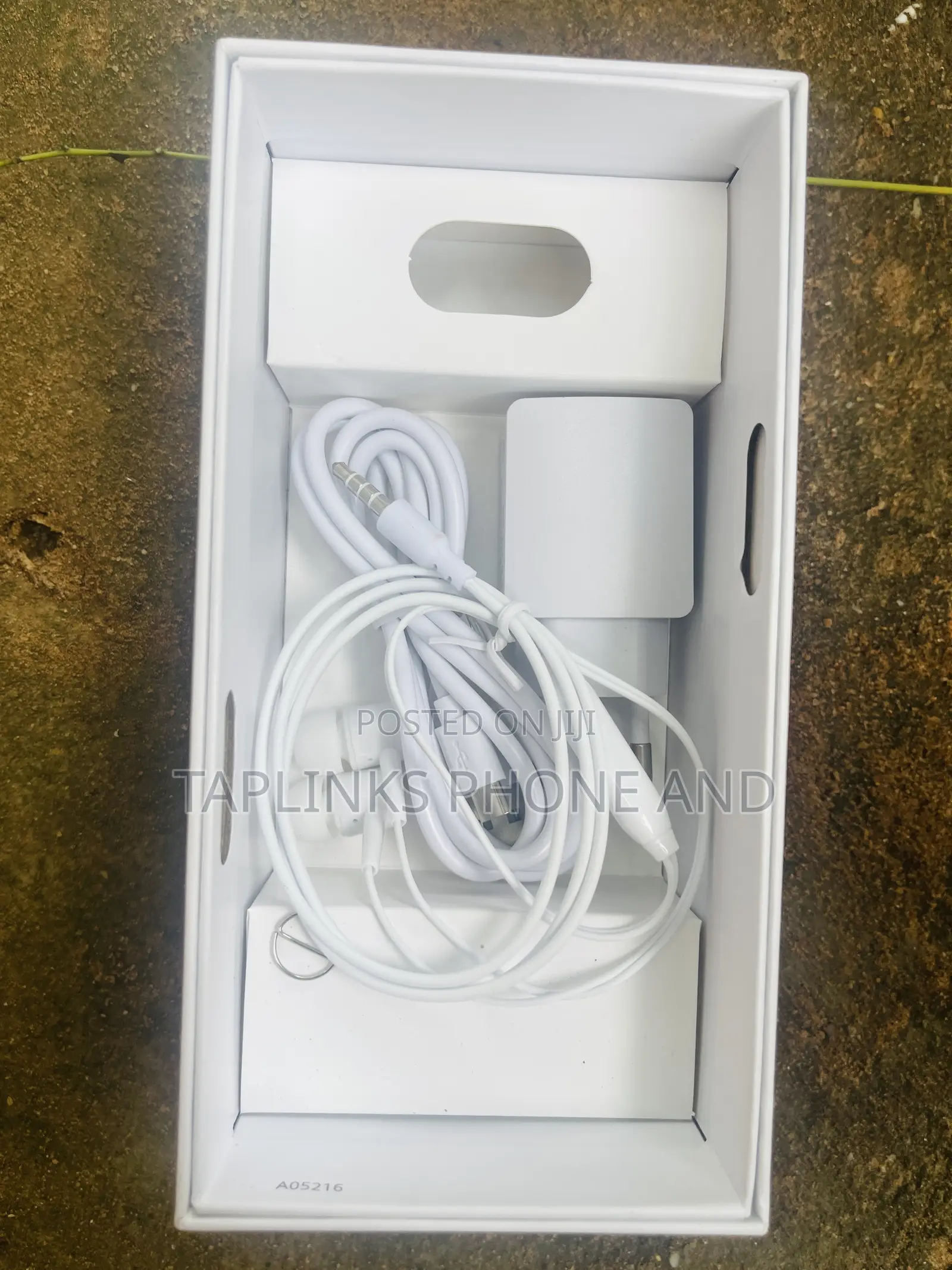 New Huawei Y6 2019 32 GB Blue