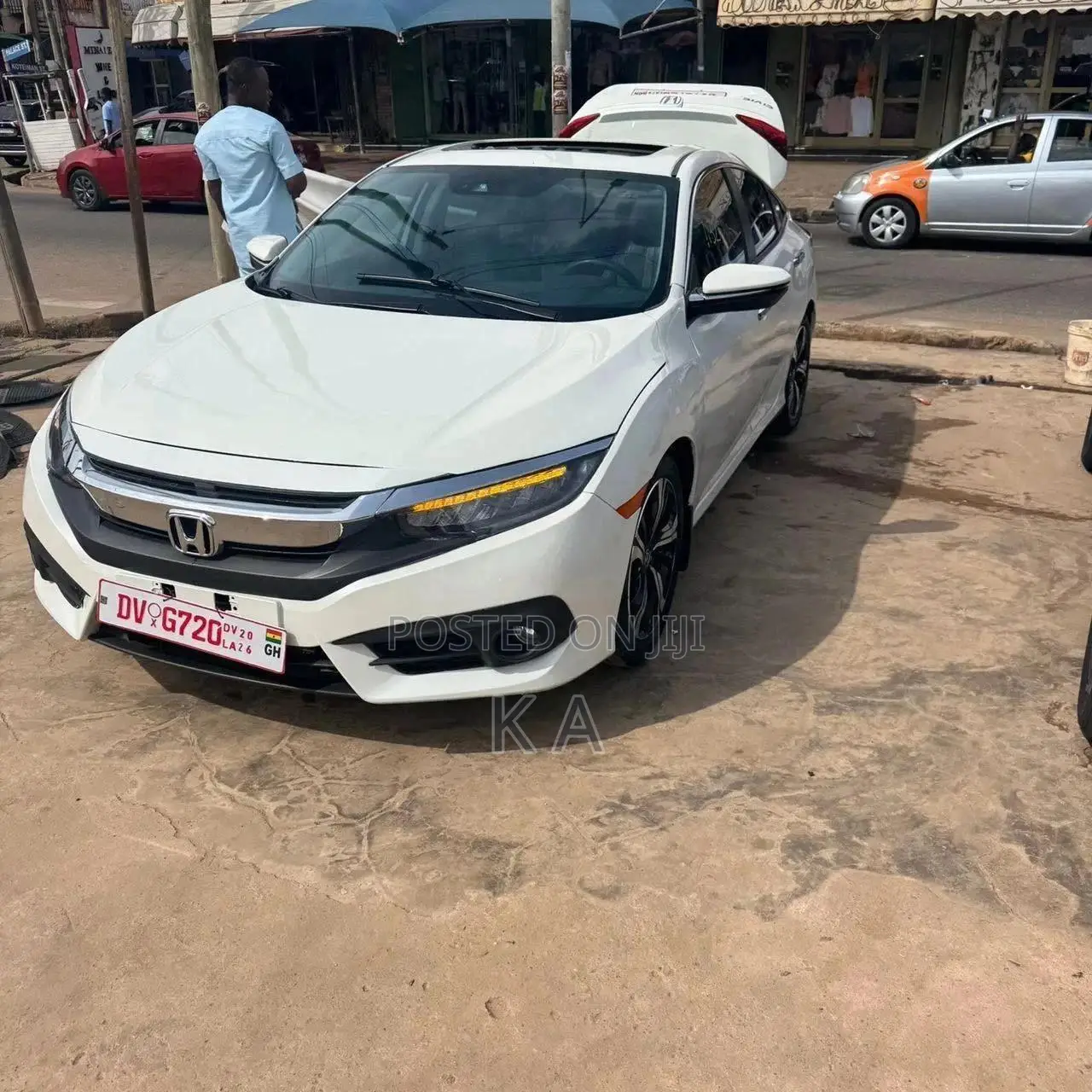 Honda Civic Sport Touring 4dr Hatchback (1.5L 4cyl) 2017 White