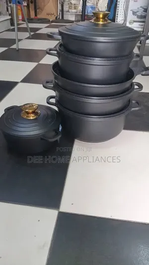 Cooking Pot