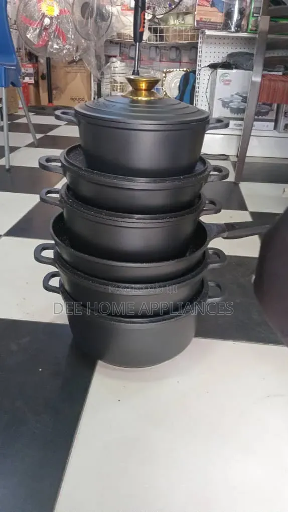 Cooking Pot