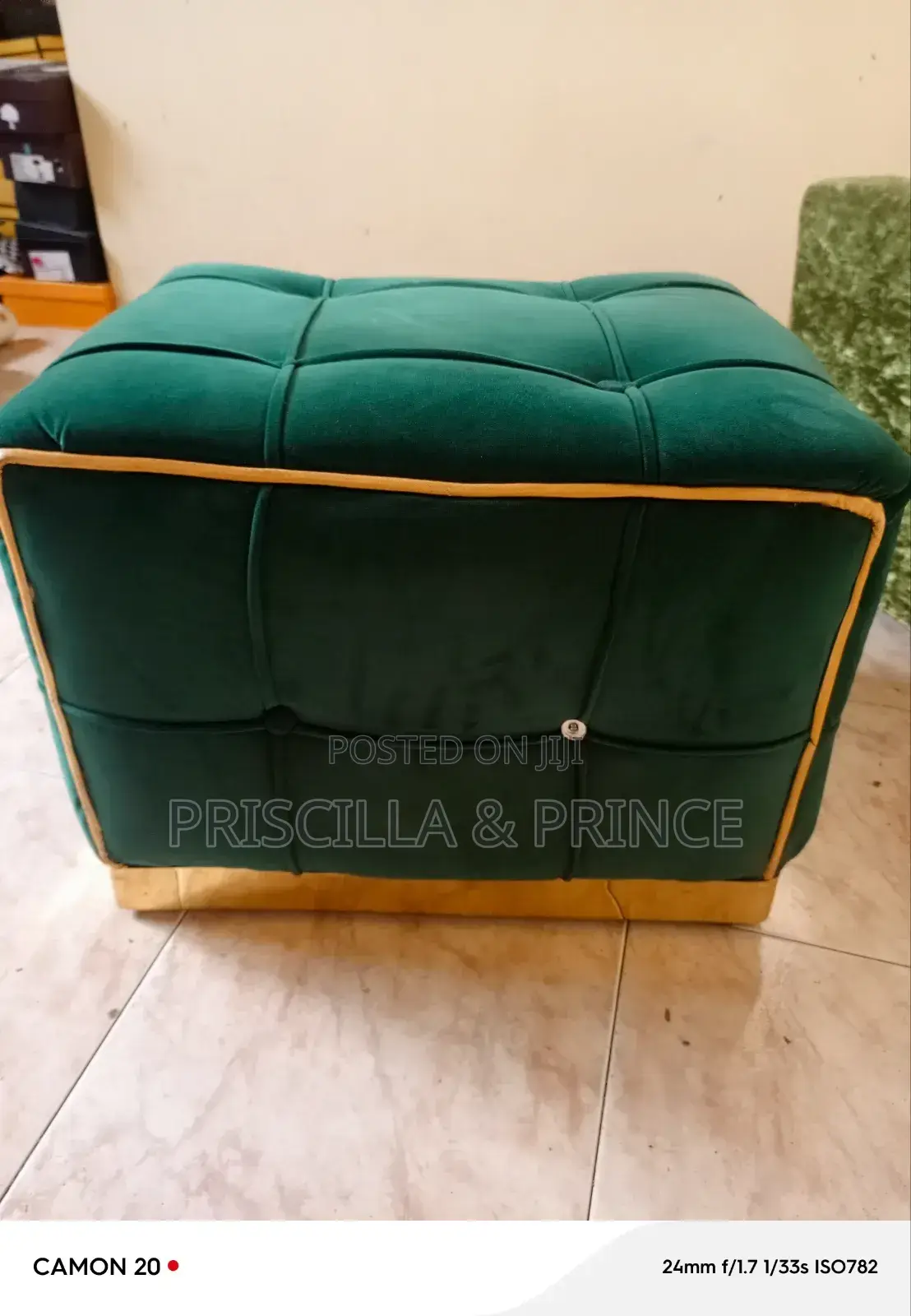 Tufted Velvet Stool