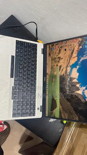 Laptop Dell Precision 3541 16GB Intel Core i7 SSD 1T