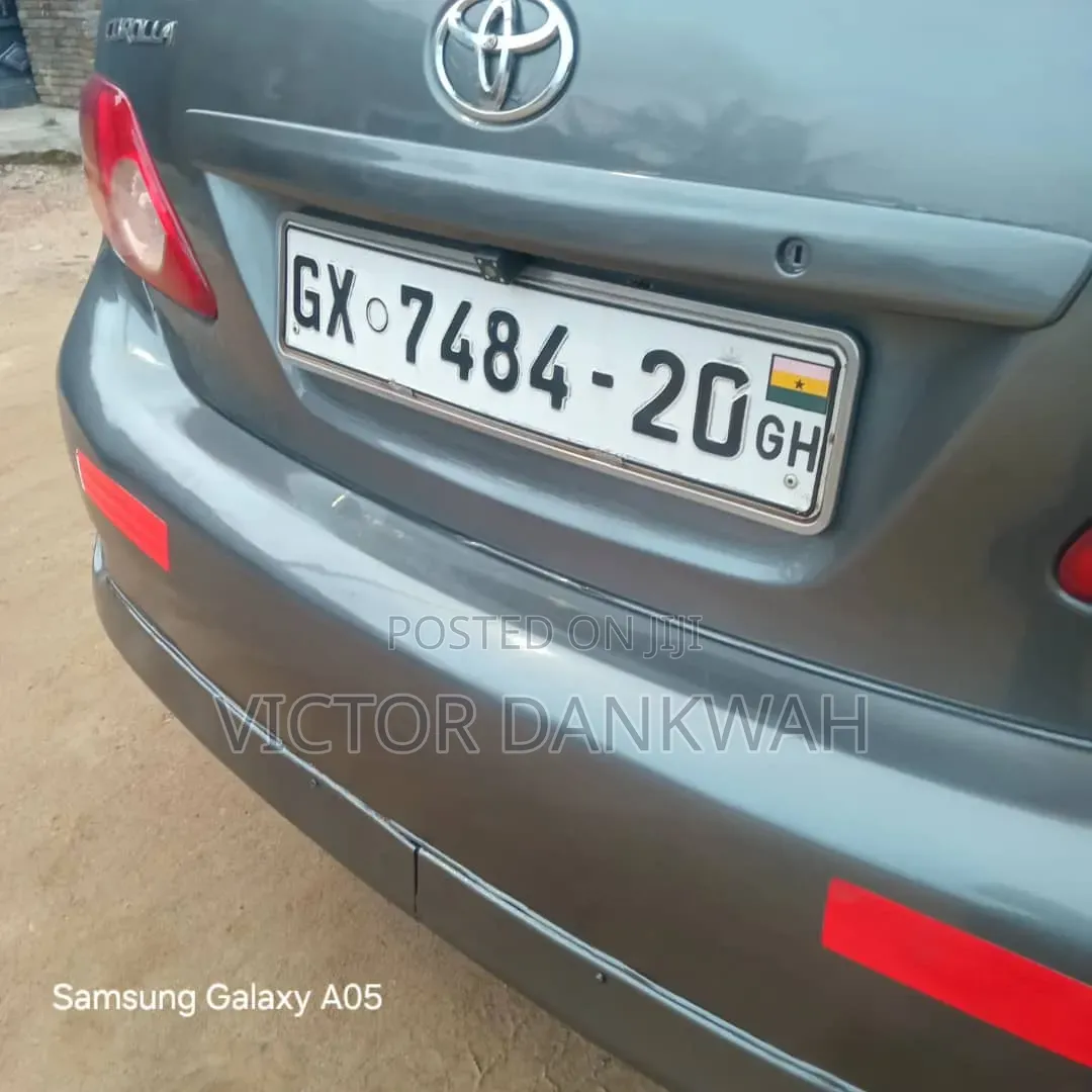 Toyota Corolla S 4dr Sedan (1.8L 4cyl 4A) 2010 Gray