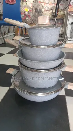 Cooking Pot