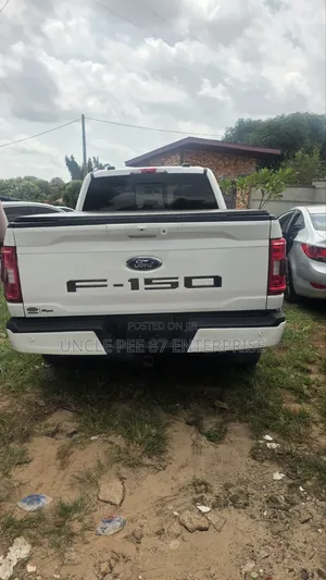 Ford F-150 2022 White