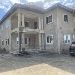 7bdrm House in Offinso Municipal for sale