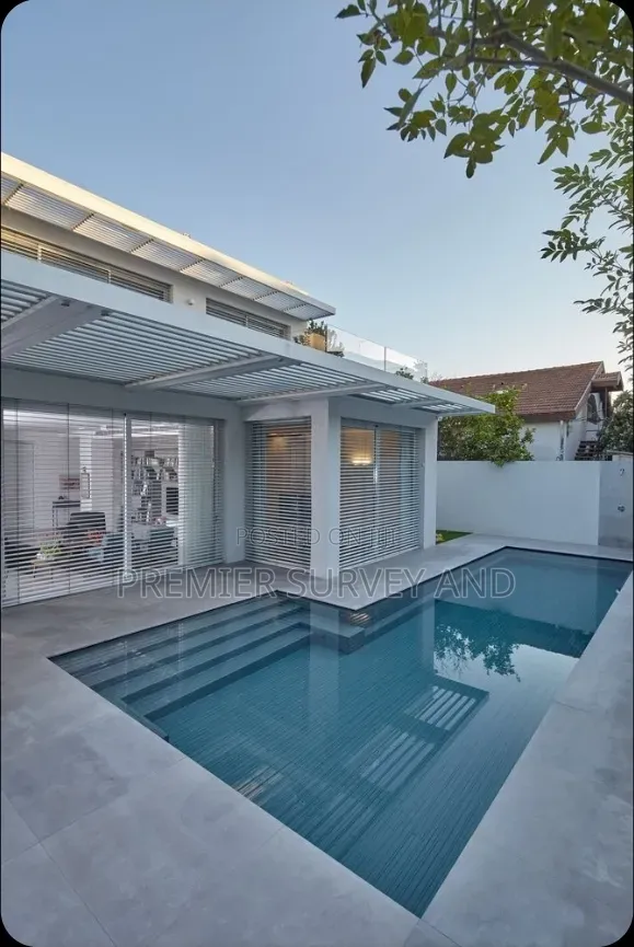 Professional Pool Design for Residential Properties