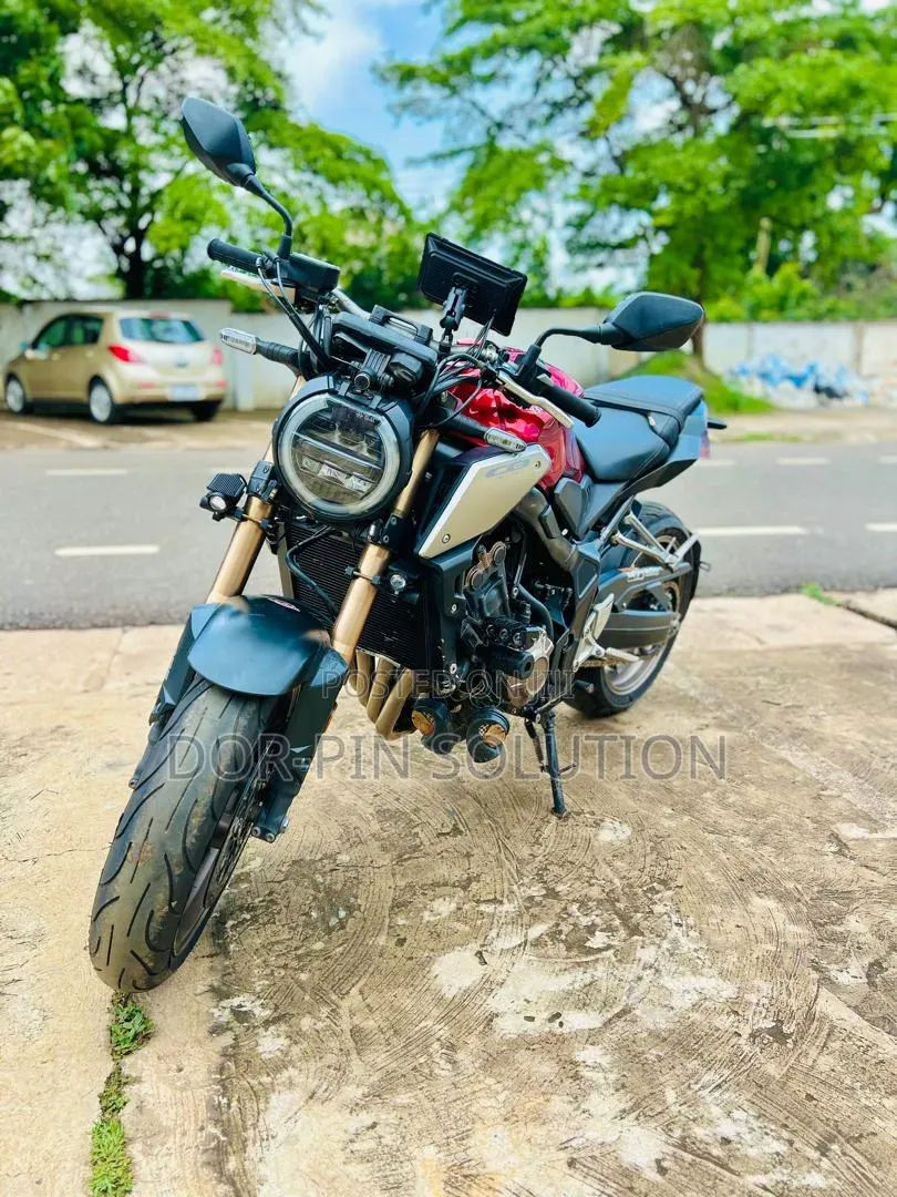 Honda CBR 2023 Red