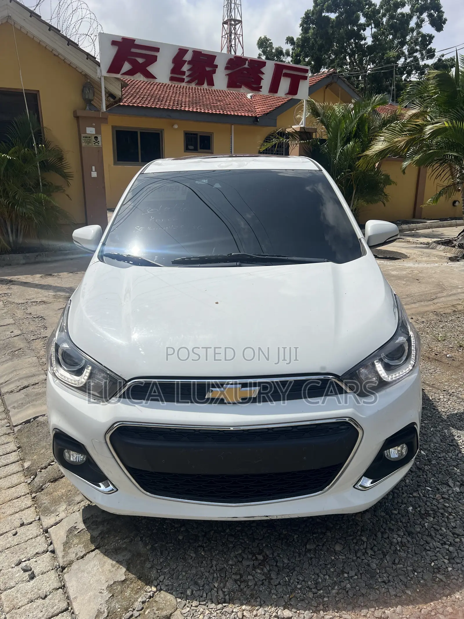 Chevrolet Spark 2015 White