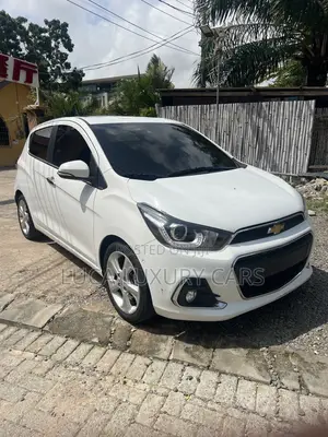 Chevrolet Spark 2015 White