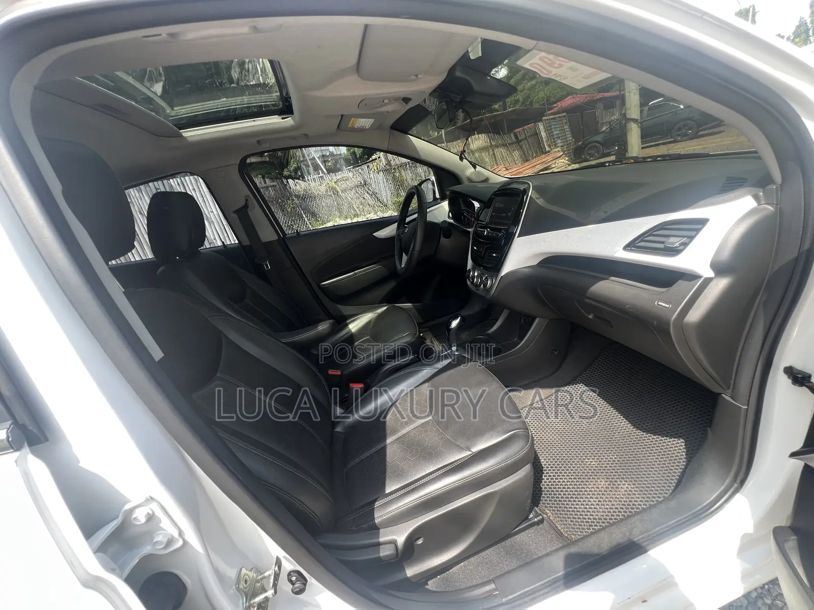 Chevrolet Spark 2015 White