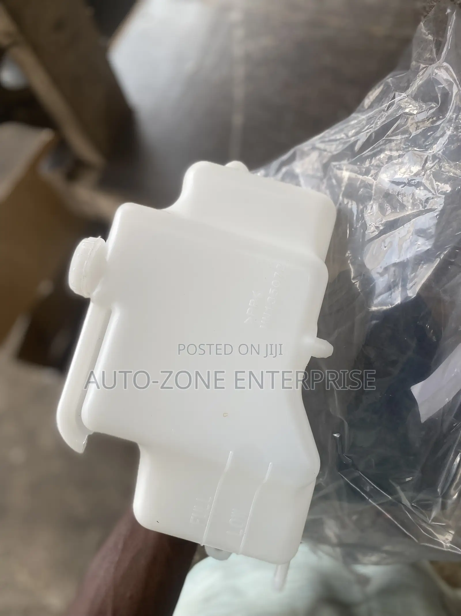 Mitsubishi L200 2007-2023 Coolant Reservoir Tank