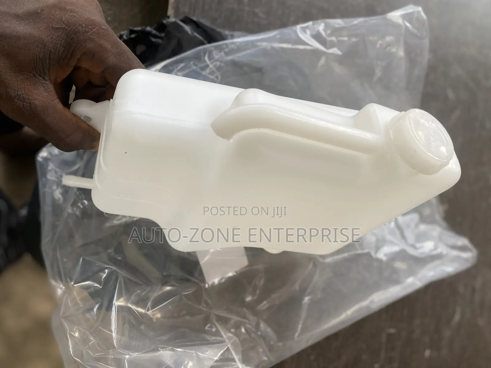 Mitsubishi L200 2007-2023 Coolant Reservoir Tank
