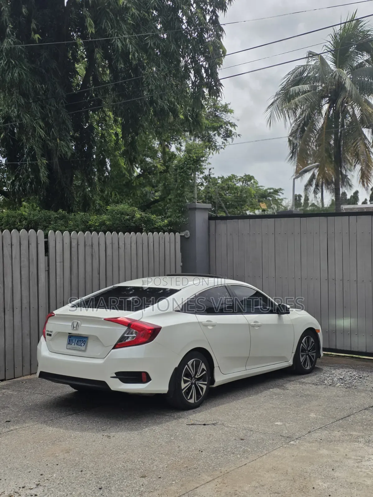 Honda Civic 2018 White