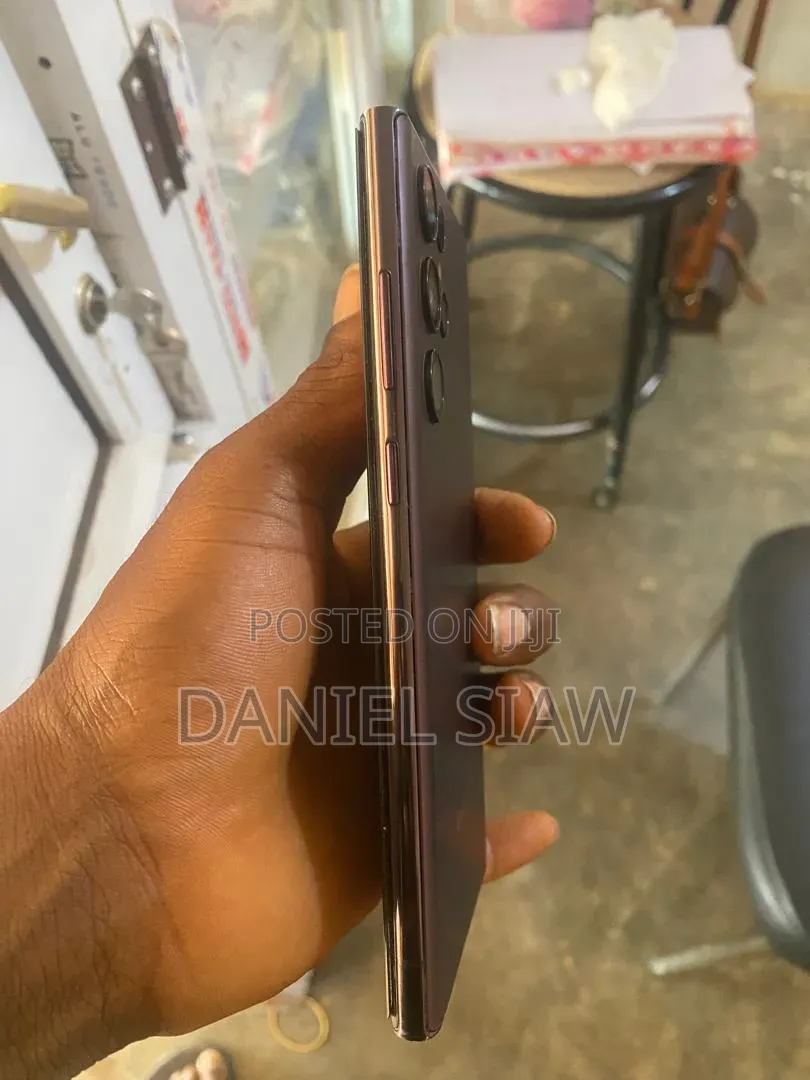 Samsung Galaxy S22 Ultra 128 GB Bronze