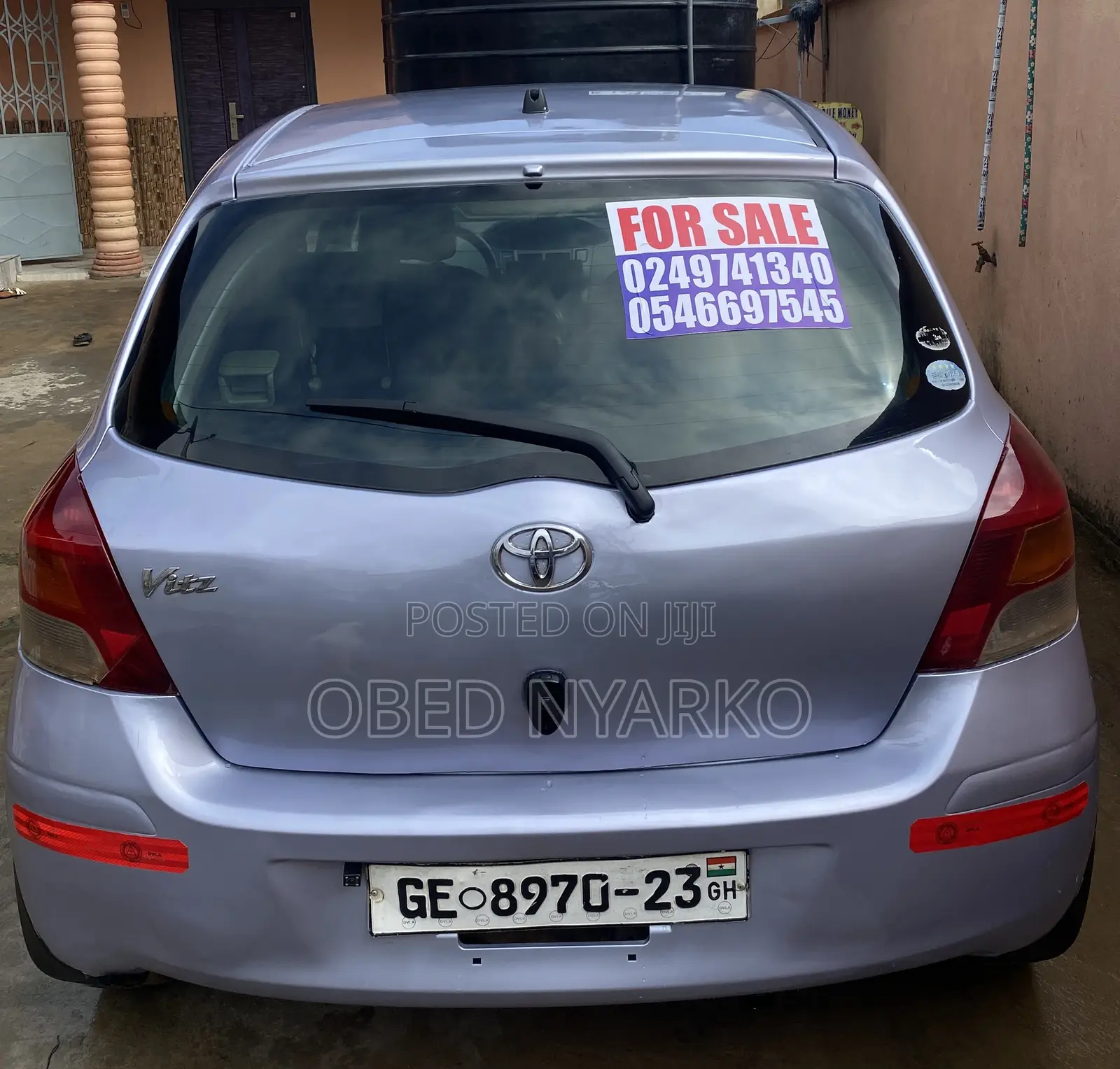Toyota Vitz 1.3 AWD 5dr 2010 Silver
