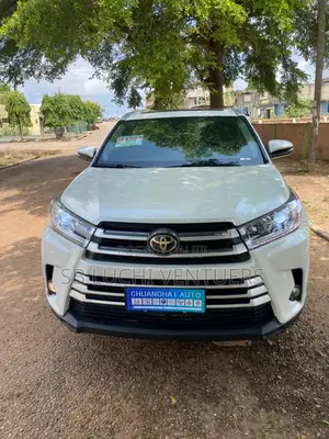 Toyota Highlander 2019 White