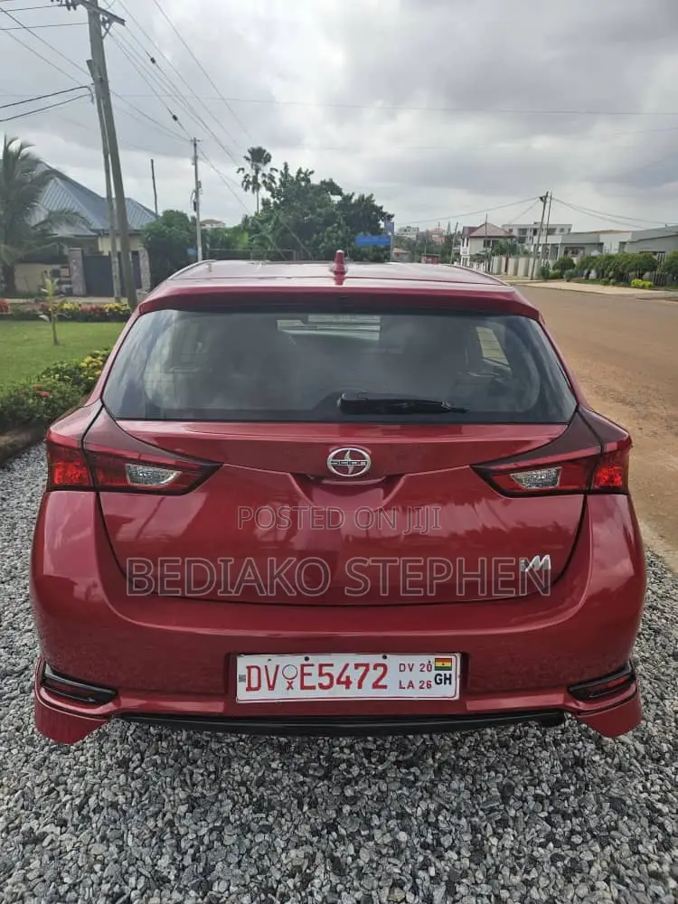 Scion iM Base 2016 Red