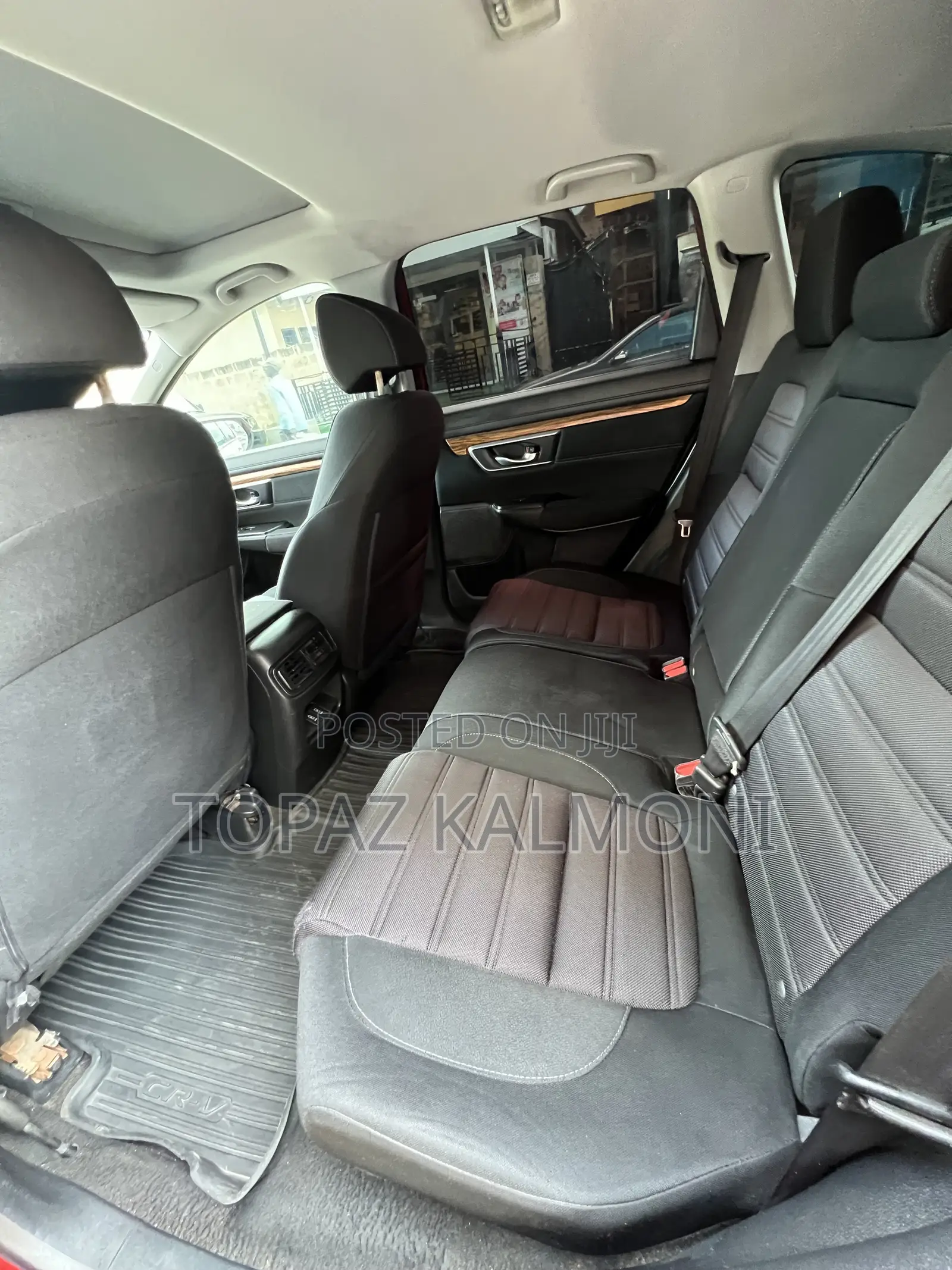 Honda CR-V 2018 Red